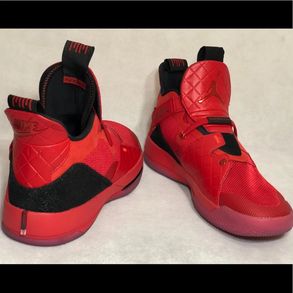 Nike‎ Air Jordan 33